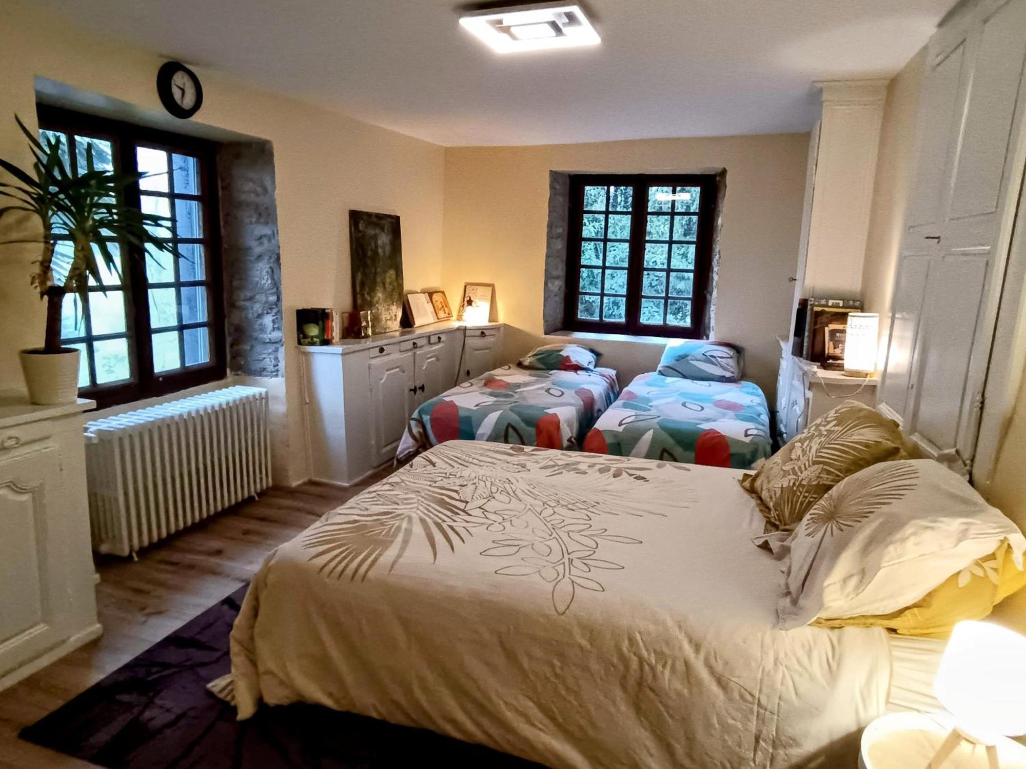 La Fontaine Du Mas Bed & Breakfast Thiviers Bagian luar foto
